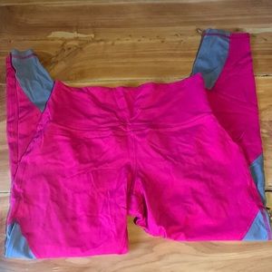 Four Athletics workout leggings.